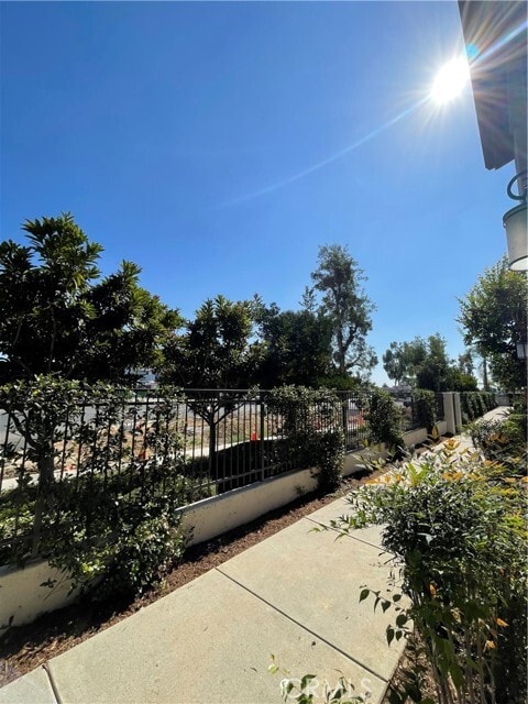 Photo - 544 Calle Estrella