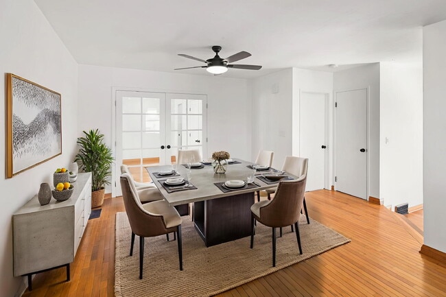 Photo - "Charming Coastal Retreat: 3-Bedroom Sanctuary on Agate Street, San Diego"