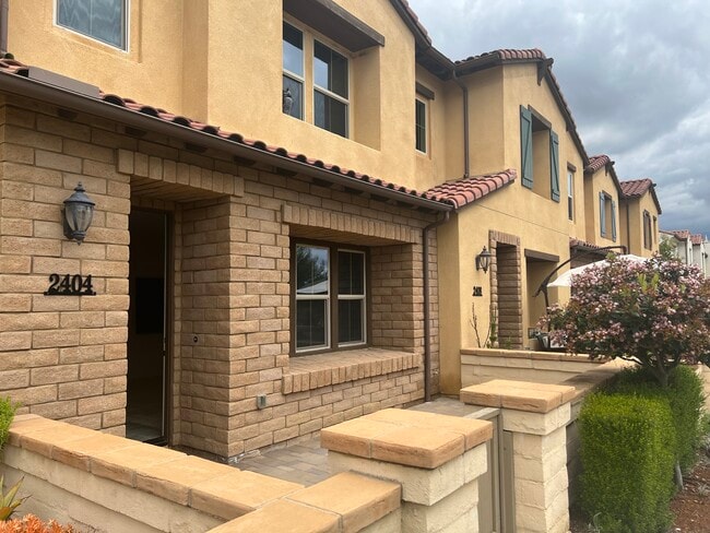 Photo - 2404 Sanabria Ln Townhome