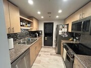Photo - 425 W Beech St Unit Aqua Vista