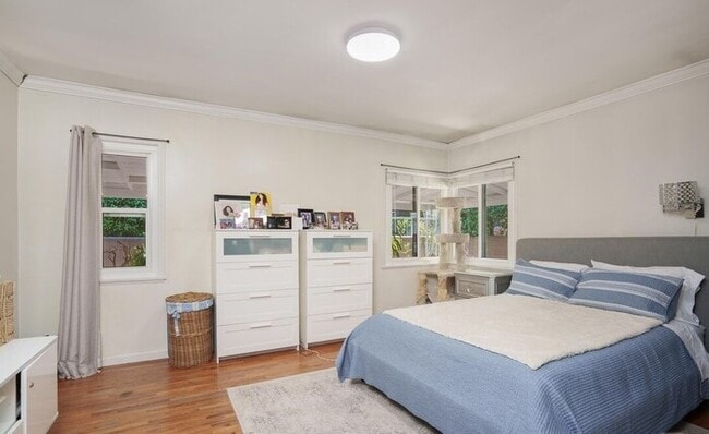 Photo - Single-Story 3BR Home with Permitted ADU, Private Yard & Cul-De-Sac Location – Van Nuys