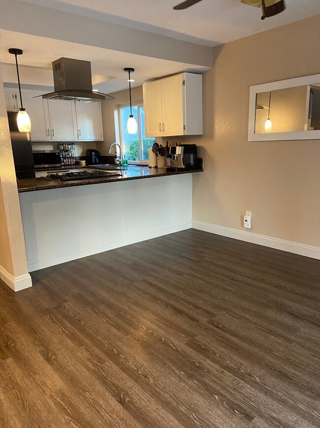 Photo - 15165 Paige Ave