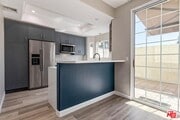 Photo - 2333 Oak St