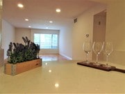 Photo - 1141 N Columbus Ave