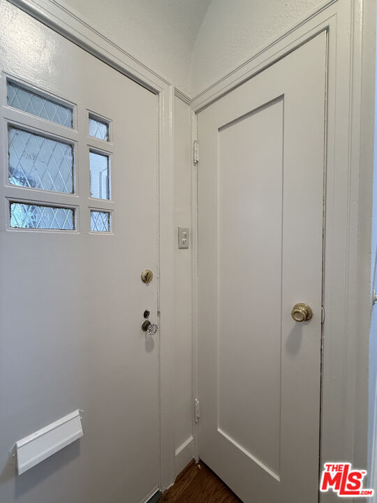 Photo - 1249 S Tremaine Ave