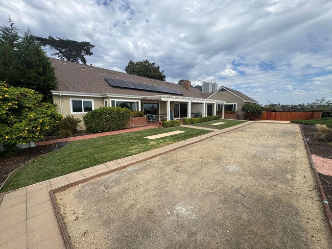 Gorgeous Hillside Ventura Home with Ocean ... - Gorgeous Hillside Ventura Home with Ocean ...
