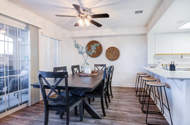 Photo - Bayview Hills – Military Housing