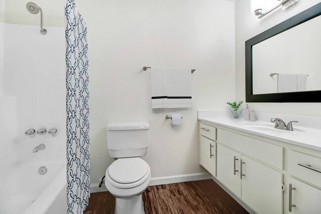 Photo - Merridy Court