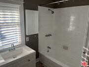 Photo - 820 Columbia Ave House