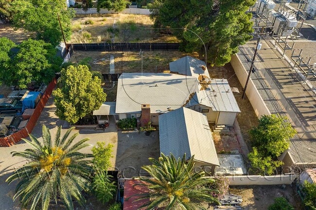 Photo - Charming Home in Historic Downtown Lake Elsinore!