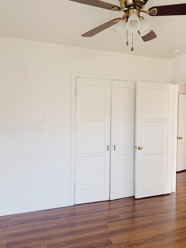 Photo - 636 W Queen St Unit C