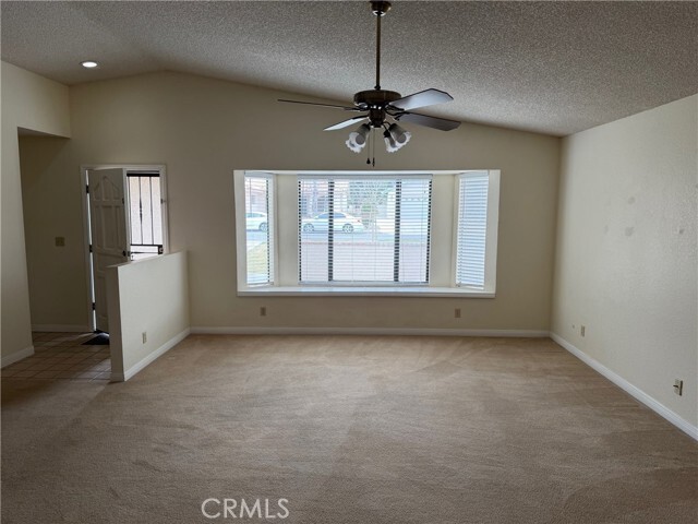 Photo - 15031 Blue Grass Dr