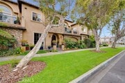 Photo - 200 Avenue C
