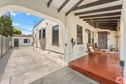 Photo - 3871 Roxton Ave House