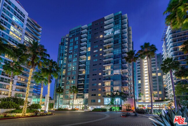 Photo - 13650 Marina Pointe Dr Unit 1108