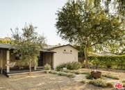 Photo - 11476 La Maida St