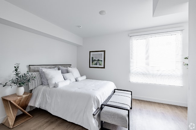 Photo - The Brightly