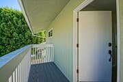 Photo - NEWLY REMODELED, SPLIT-LEVEL 3BR2BA DUPLEX... House