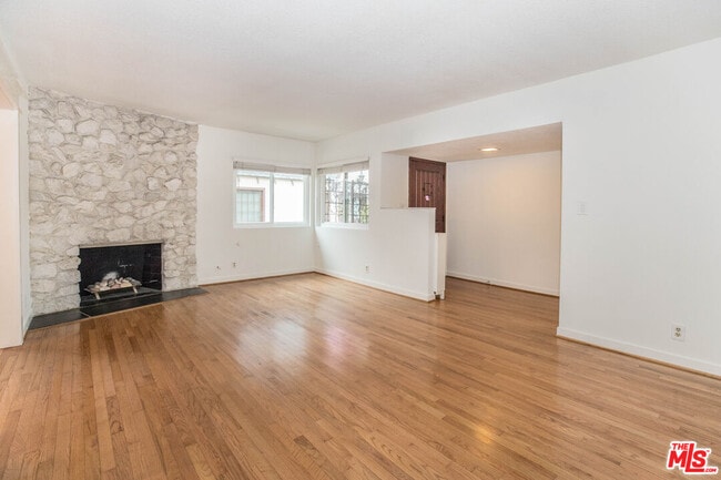 Building Photo - 3967 Albright Ave