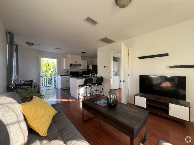 Building Photo - 2078 El Sereno Ave Rental