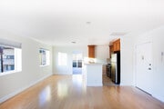 Photo - 1510 S Barrington Ave Condo Unit 204