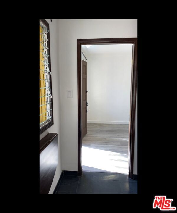 Photo - 918 N Gardner St