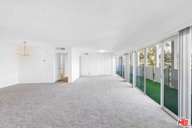 Photo - 825 S Gretna Green Way Unit J