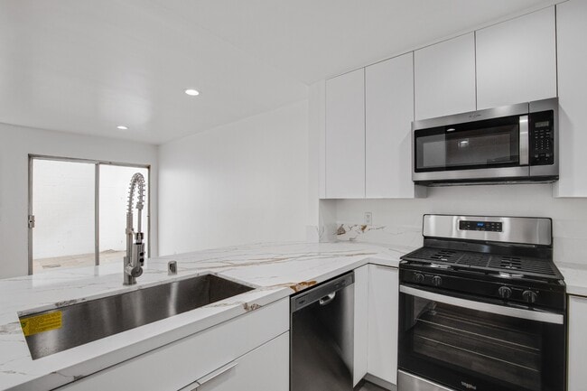 Photo - Haskell Village Apartments