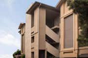 Exterior View of Building - Elan View Pointe Apartments