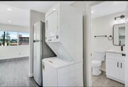 Photo - Beautiful Renovated 1 Bed/1 Bath w/yard-MOVE IN PROMOTION Unit 4959 D