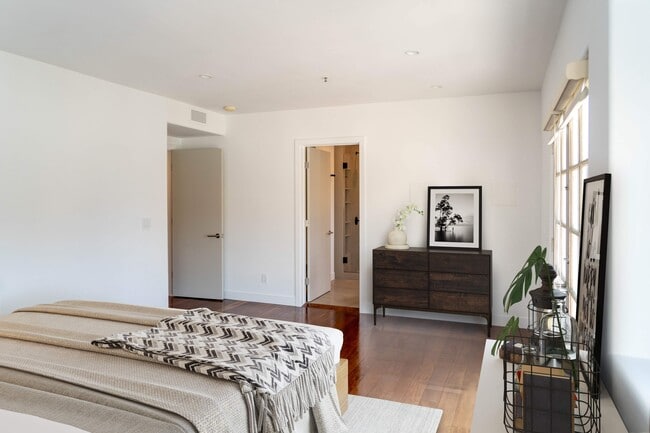 Photo - 2222 Neilson Way Unit 202