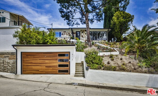 Building Photo - 612 Luton Dr Rental