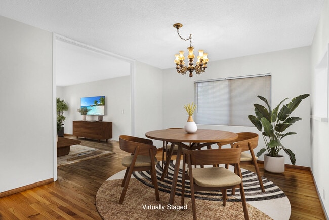 Photo - 824 S Shenandoah St Unit 2