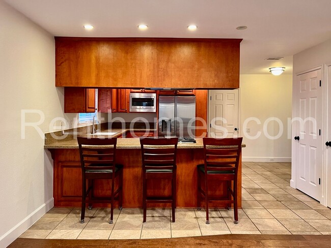 Photo - 4544 Jutland Dr