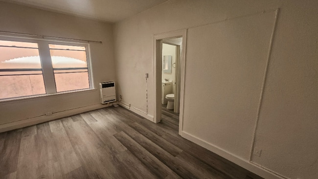 Photo - 844 S Westlake Ave Apartment Unit 205