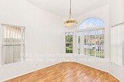 Photo - 4849 Lake Shore Pl