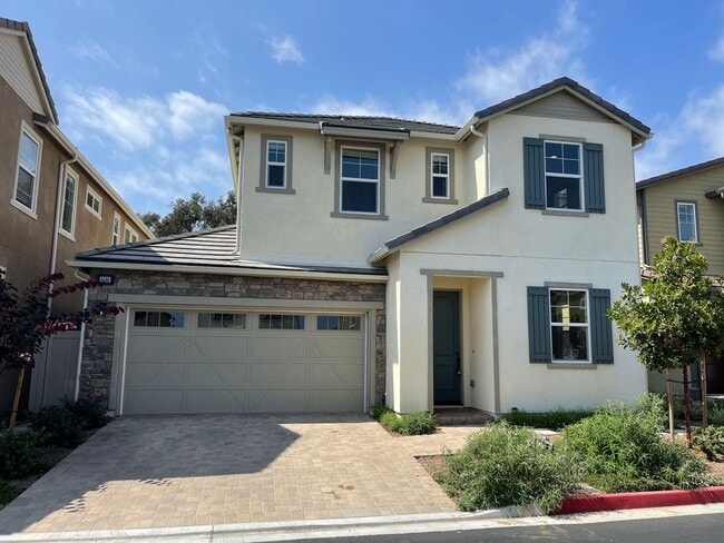 Large 5 Bed / 3 Bath Standalone unit in Lo... - Large 5 Bed / 3 Bath Standalone unit in Lo... House
