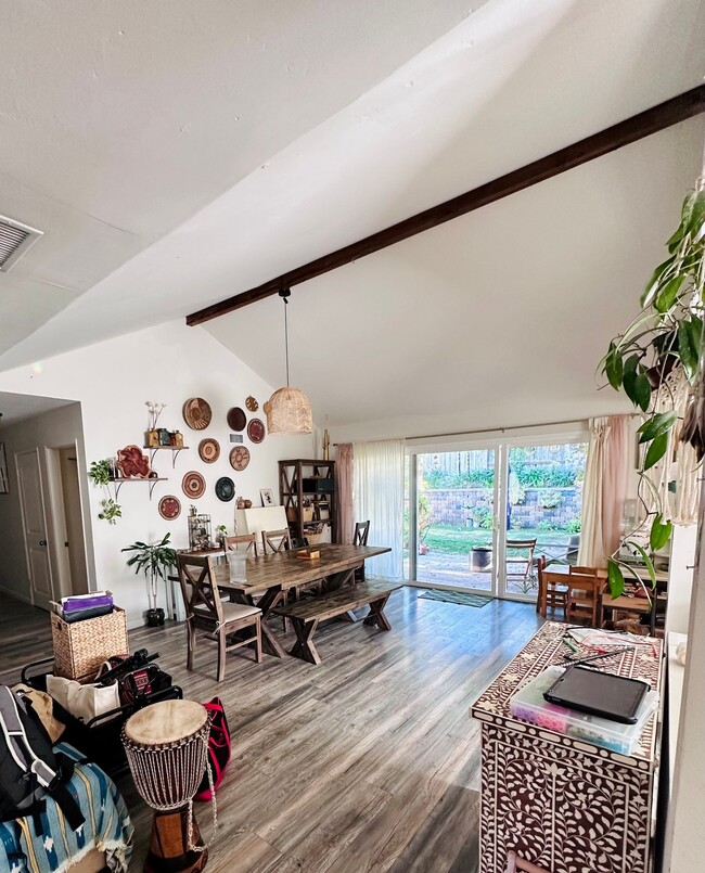 Photo - 3823 Via Del Conquistador