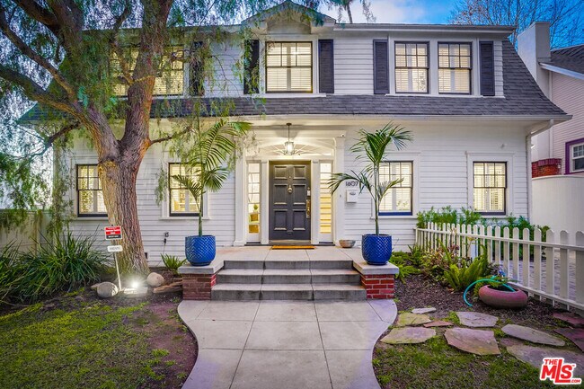 Photo - 1607 N Vista St