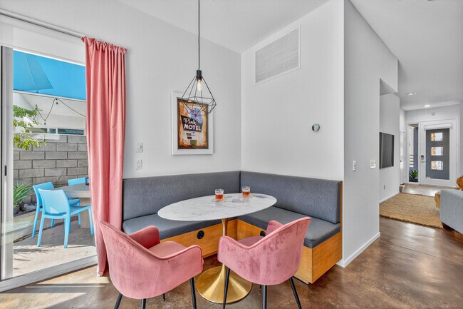 Photo - 3552 Melody Ln