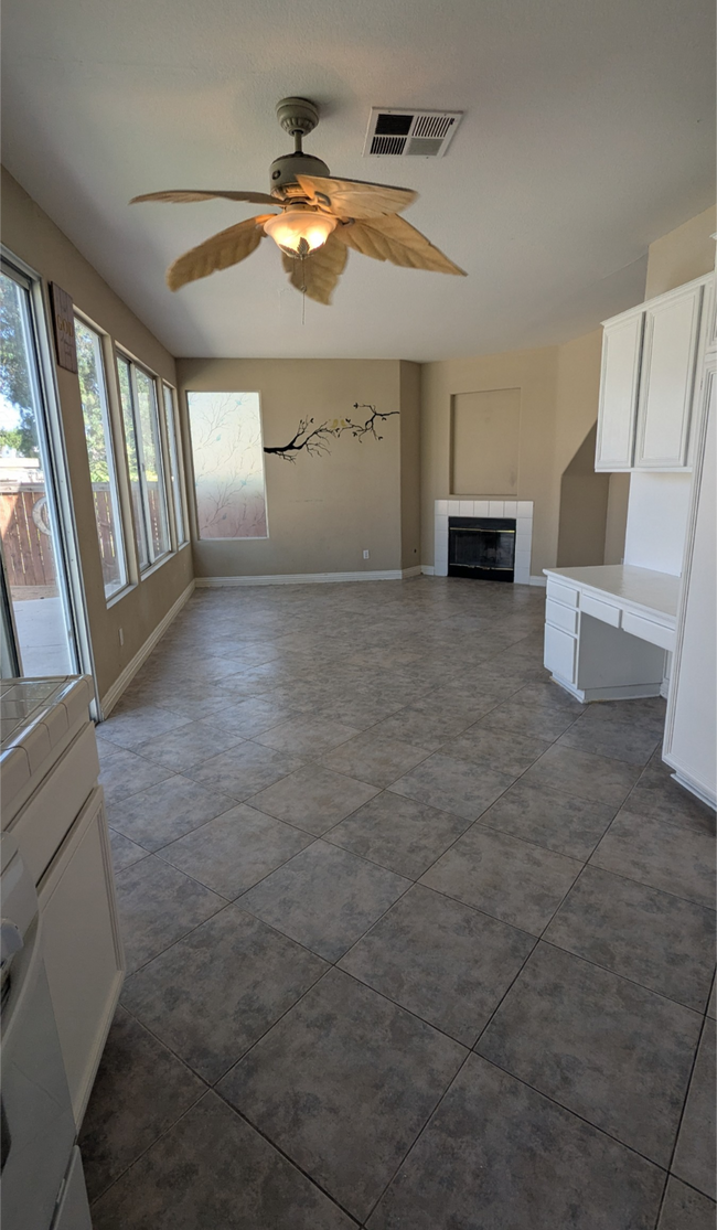 Photo - 1289 Mira Valle St