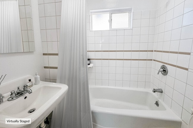 Photo - 616 Apartments