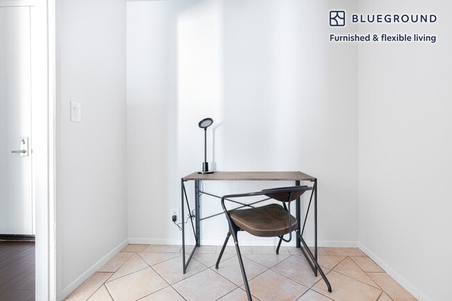 Photo - 467 Arnaz Dr Unit FL4-ID369