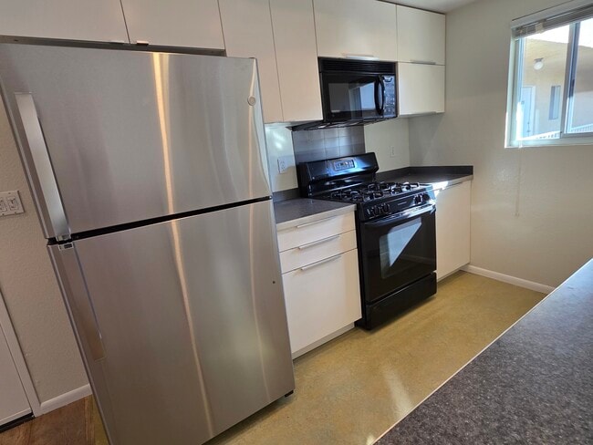 Photo - 3762 Hughes Ave Unit 312