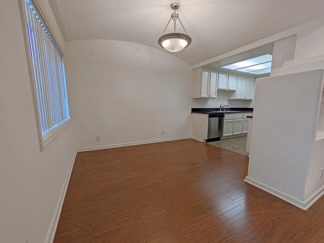 Photo - 912 Croft Ave Unit 104