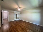 Photo - 470 Walnut Ave