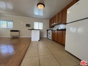 Photo - 1516 Talmadge St Unit UFU