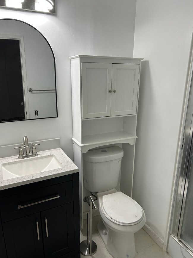 Building Photo - 6558 Neddy Ave