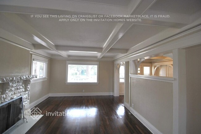 Photo - 1613 W 49th St
