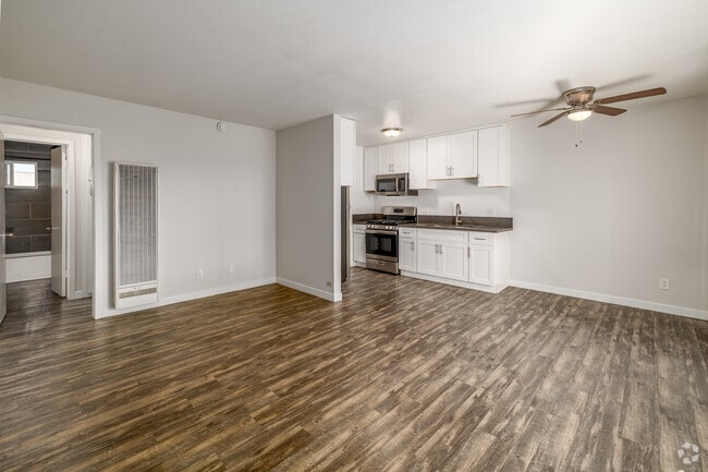 1BR, 1BA - 555SF - Unit 29 - The Hamilton Apartments